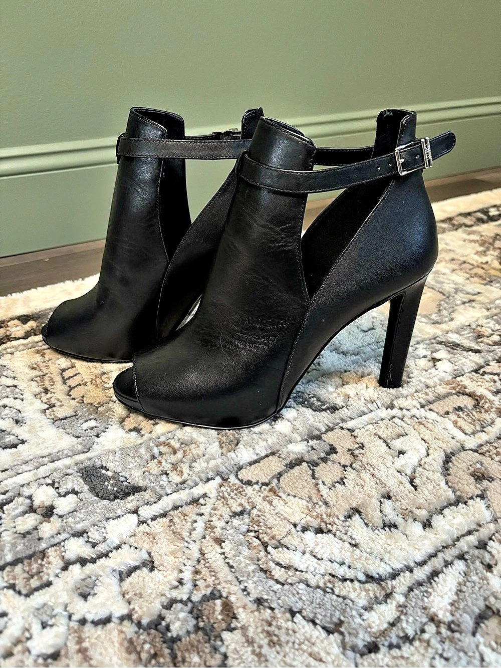 Michael Kors Blaze Open-Toe Ankle Boot Black Peep-Toe Heels